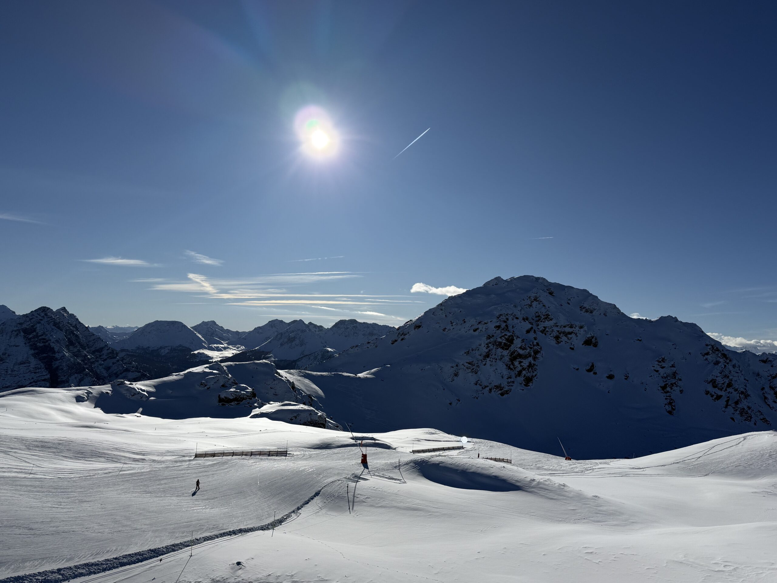 Découvrez les JO d’hiver 2030 à Montgenèvre : épreuves de ski, village olympique et services de transport et conciergerie avec Transfert Aéroport Montgenèvre.