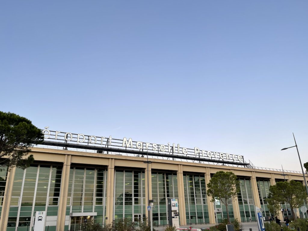 Transfert en Van vers les Stations de Ski des Hautes-Alpes depuis l’Aéroport Marseille Provence