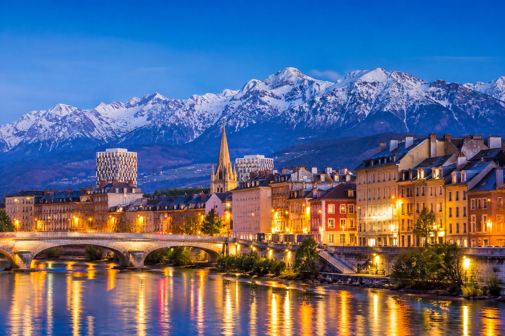 Grenoble transfert briançon et serre chevalier dans les hautes alpes