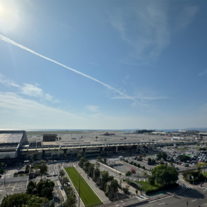 Societe Transféré aéroport de nice cote d'azur à montgenevre spécialiste en minivan vans 7 places