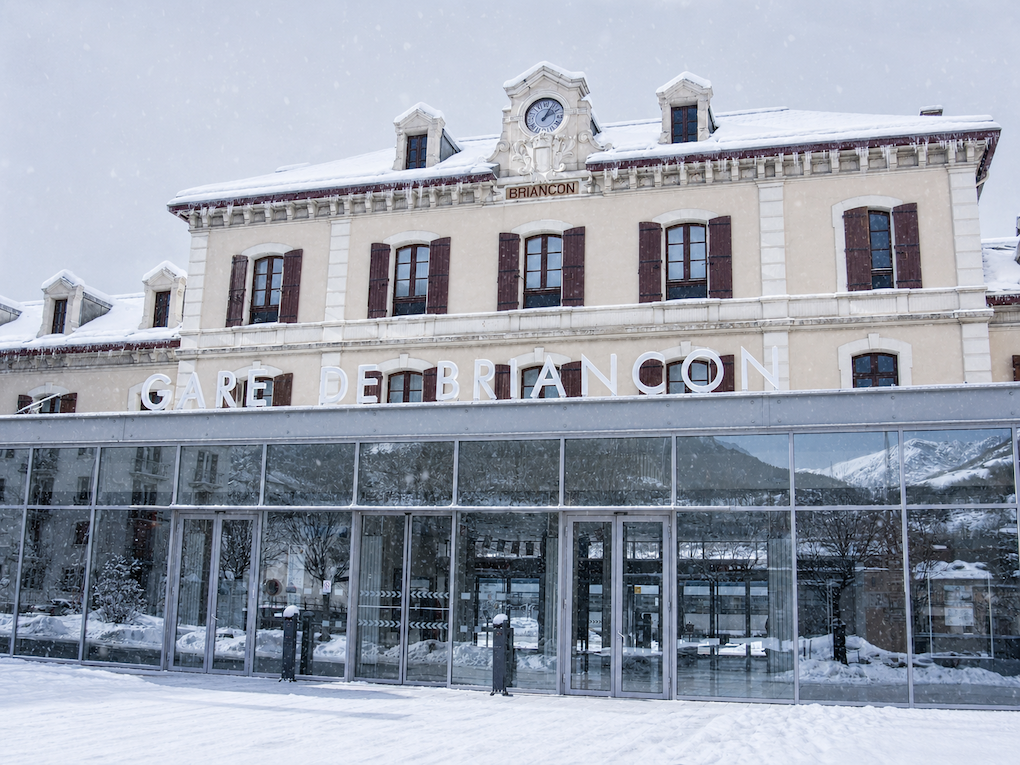 transfert gare de train briancon montgenevre en van 7 places