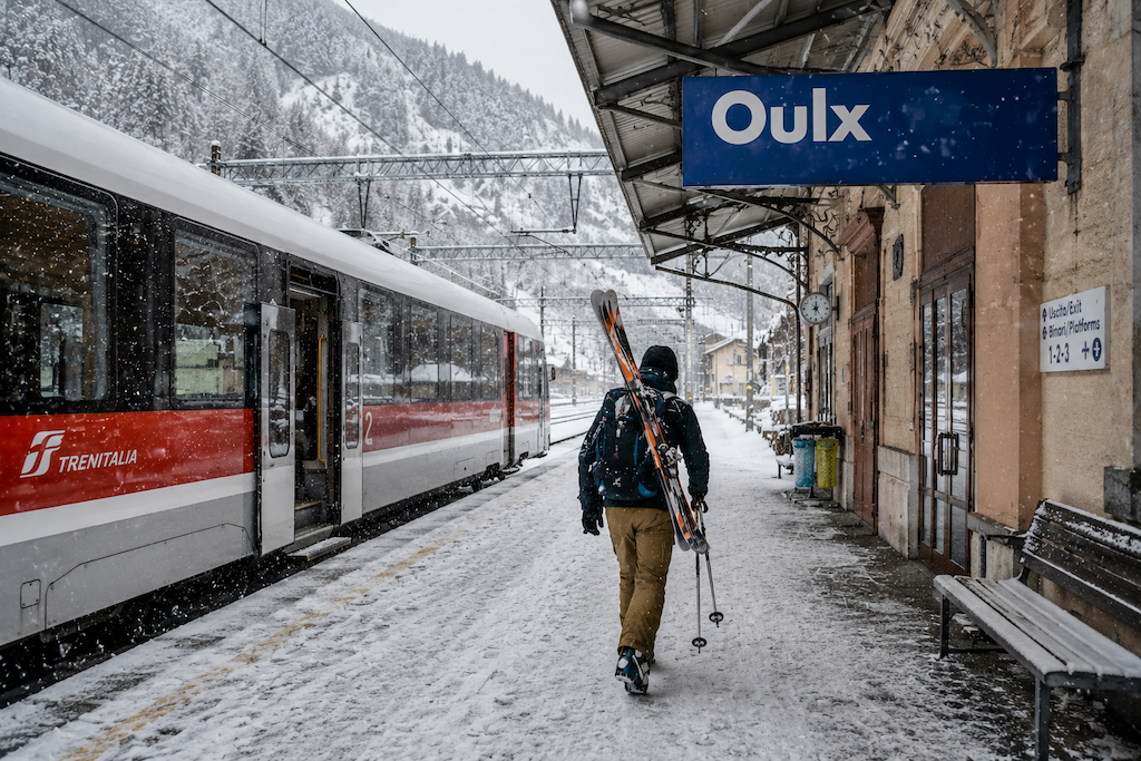 Société de Transfert privé à la gare d’Oulx en Italie vers les stations des Hautes-Alpes